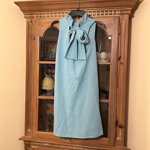 Aqua Blythe Dress - Picture 2 of 8